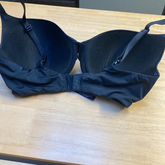 Victoria Secret t-shirt lightly lined Demi sz 34 DD - Picture 5 of 5